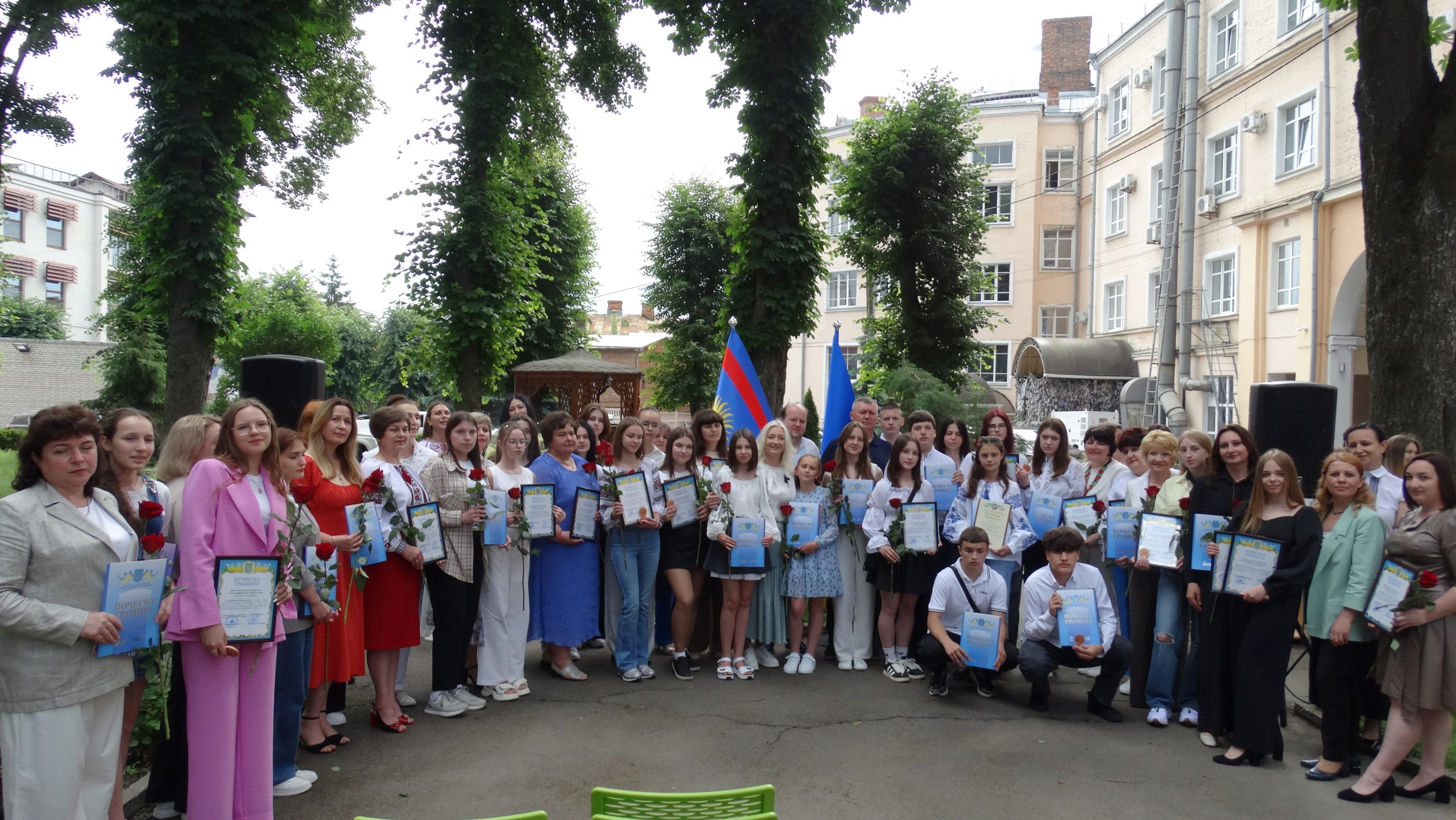 На Вінниччині відзначили обдаровану молодь та педагогів-наставників