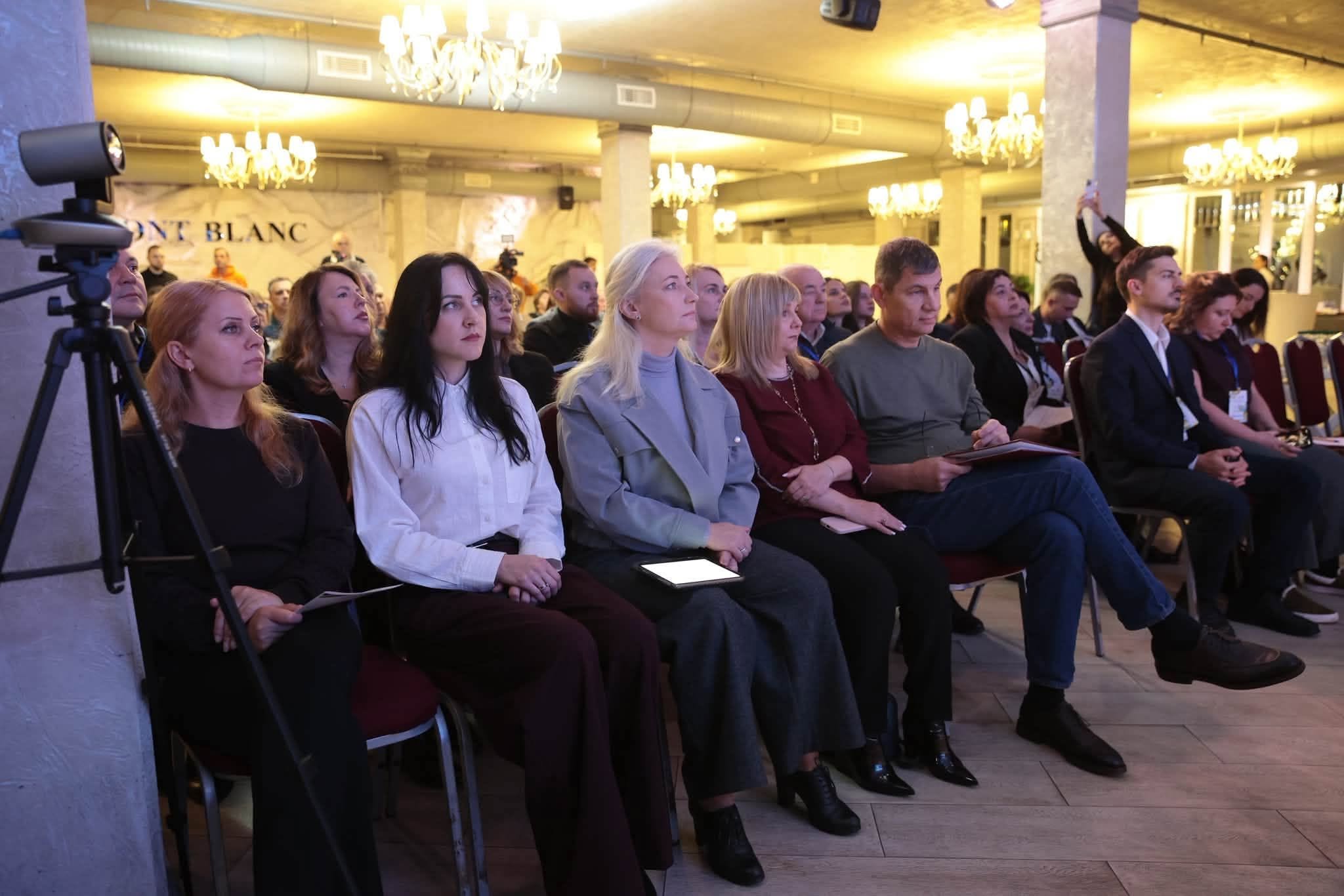 Три сили — одне майбутнє: освіта, бізнес і влада об’єднуються заради розвитку Вінниччини